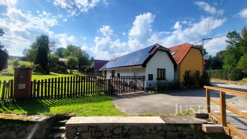 Prodej rodinného domu, Lhenice - Dolní Chrášťany, 61 m2