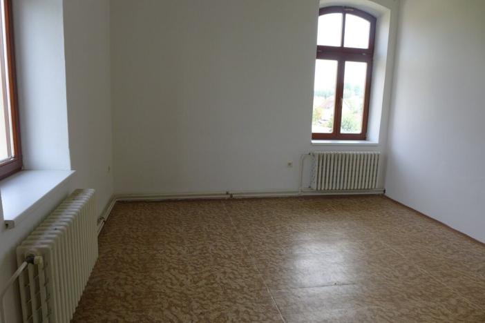 Prodej obchodního prostoru, Zliv, Nádražní, 900 m2