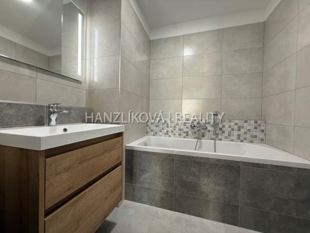 Pronájem bytu 3+kk, České Budějovice, Hálkova, 54 m2