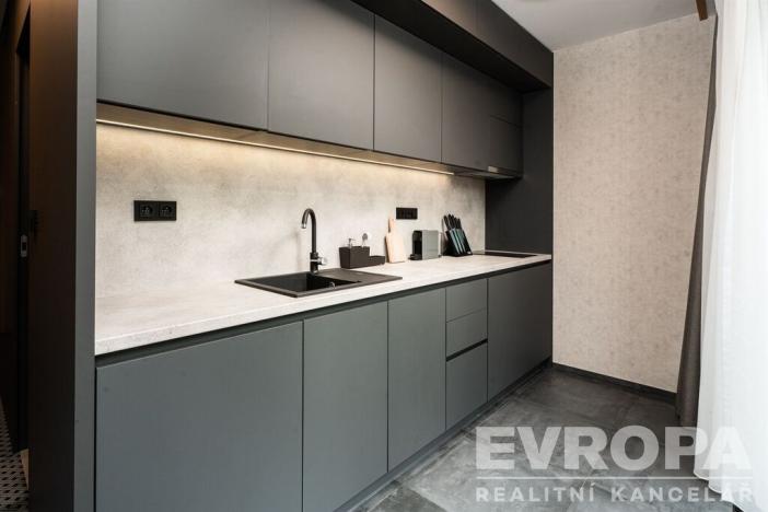 Prodej bytu 3+kk, Špindlerův Mlýn, okres trutnov, 81 m2