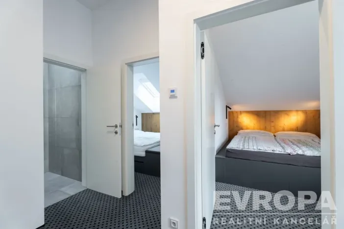 Prodej bytu 3+kk, Špindlerův Mlýn, okres trutnov, 81 m2