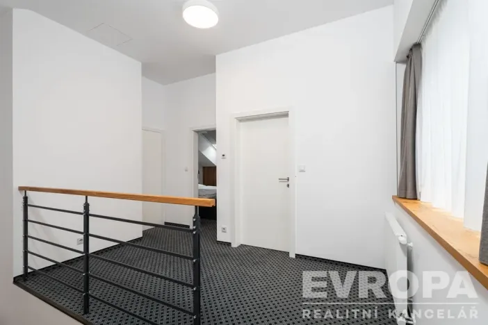 Prodej bytu 3+kk, Špindlerův Mlýn, okres trutnov, 81 m2