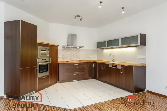 Pronájem bytu 5+kk, Plzeň - Bolevec, Franze Liszta, 232 m2