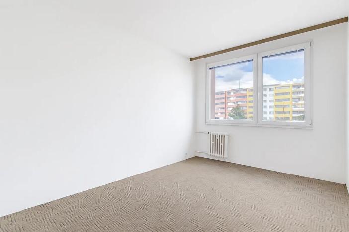 Prodej bytu 3+1, Praha - Lhotka, Novodvorská, 71 m2