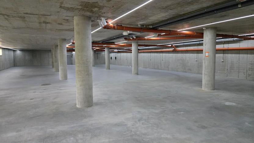 Pronájem skladu, Praha - Hlubočepy, K Barrandovu, 365 m2