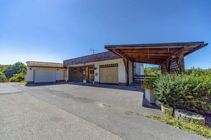 Prodej rodinného domu, Zlín, Zážlebí, 236 m2