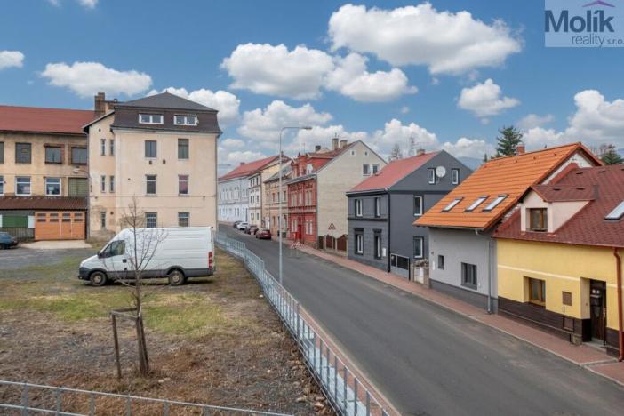 Prodej bytu 2+1, Dubí - Bystřice, Tovární, 58 m2