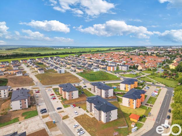 Prodej bytu 3+kk, Nehvizdy, Pražská, 65 m2