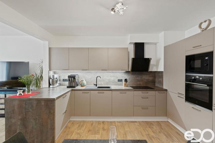 Prodej bytu 3+kk, Nehvizdy, Pražská, 65 m2