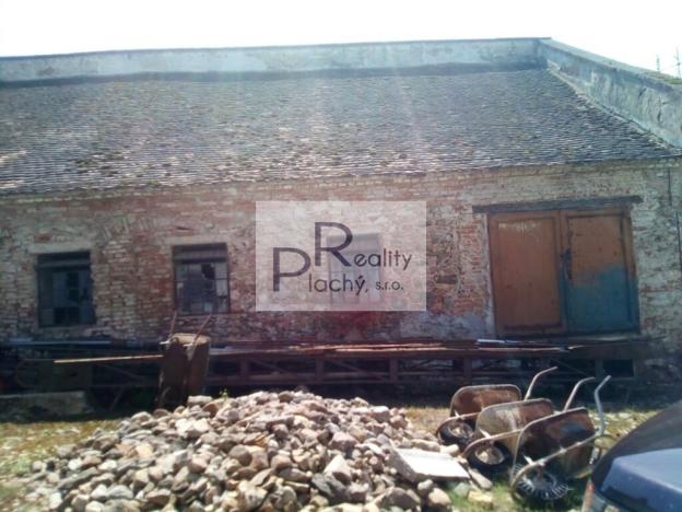 Prodej obchodního prostoru, Znojmo - Oblekovice, 1530 m2