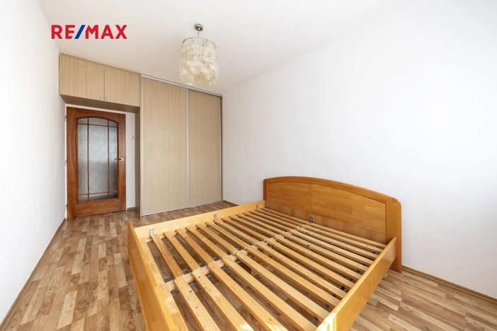 Pronájem bytu 3+1, Praha - Podolí, Jeremenkova, 80 m2