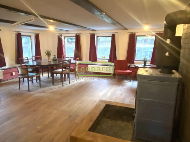 Pronájem chalupy, Pěnčín - Huť, 271 m2