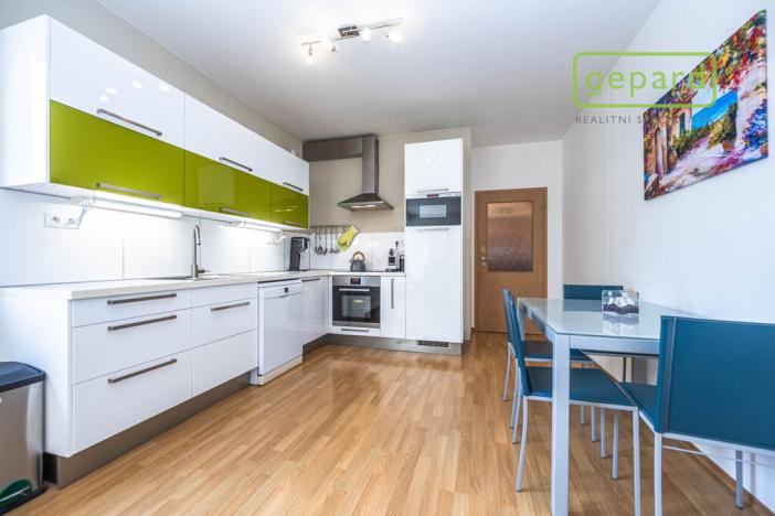 Prodej bytu 3+kk, Praha, Wiesenthalova, 80 m2