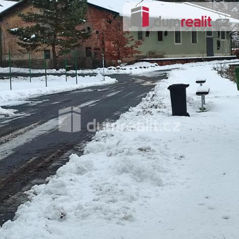 Pronájem výrobních prostor, Janská, 200 m2