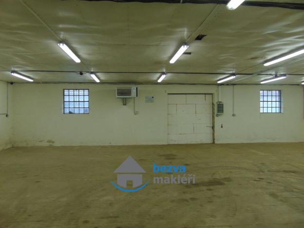 Pronájem výrobních prostor, Skuteč, Zvěřinova, 164 m2