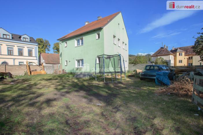 Prodej činžovního domu, Králův Dvůr, 5. května, 360 m2