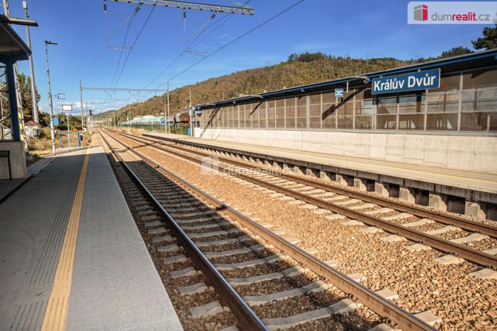 Prodej činžovního domu, Králův Dvůr, 5. května, 360 m2