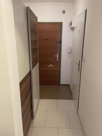 Pronájem bytu 2+kk, Praha - Ruzyně, Žukovského, 42 m2