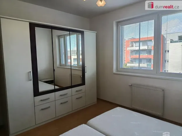 Pronájem bytu 3+kk, Praha - Letňany, Nepomuckých, 65 m2