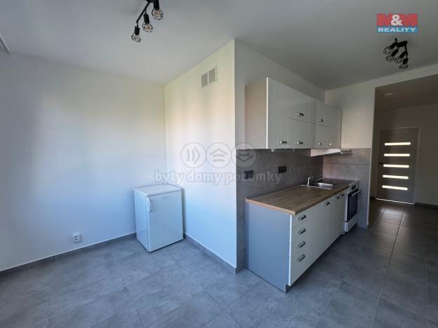 Pronájem bytu 2+1, Doksy, Pražská, 62 m2