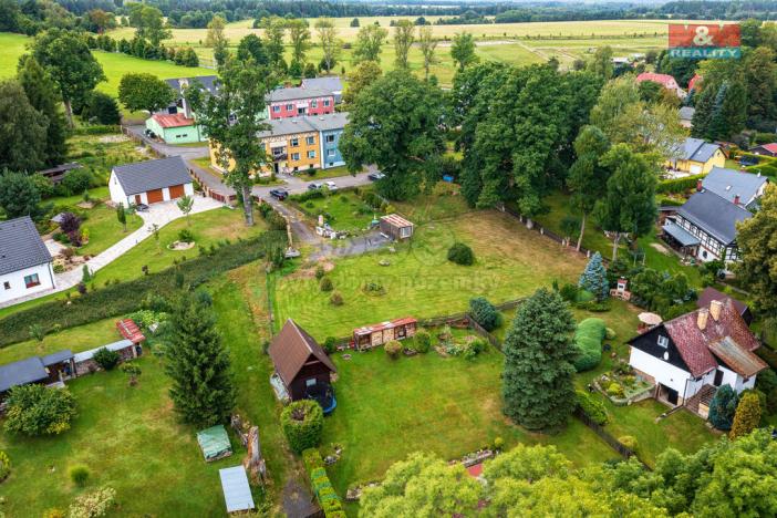 Prodej pozemku pro bydlení, Růžová, 1380 m2