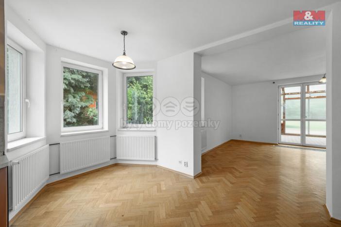 Prodej rodinného domu, Záryby, 200 m2