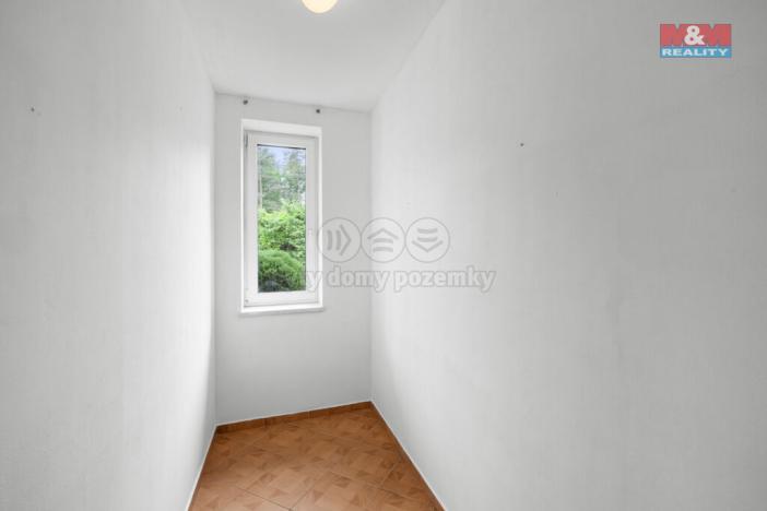 Prodej rodinného domu, Záryby, 200 m2