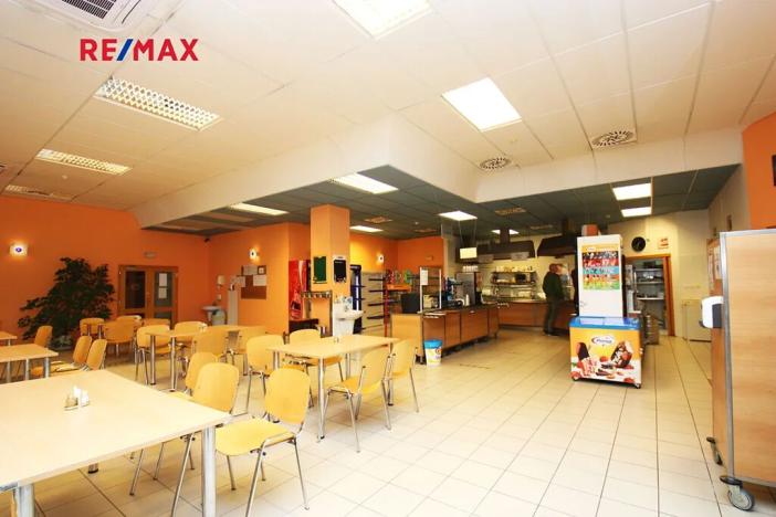 Pronájem obchodního prostoru, Kolín, Sladkovského, 540 m2