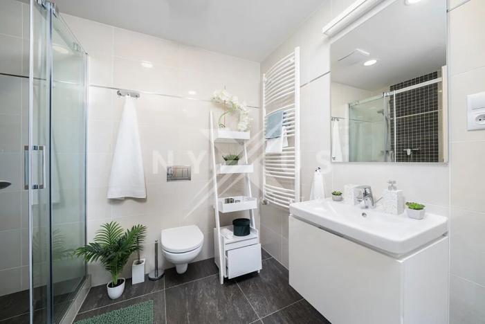 Prodej bytu 4+kk, Praha - Horní Měcholupy, Mantovská, 102 m2