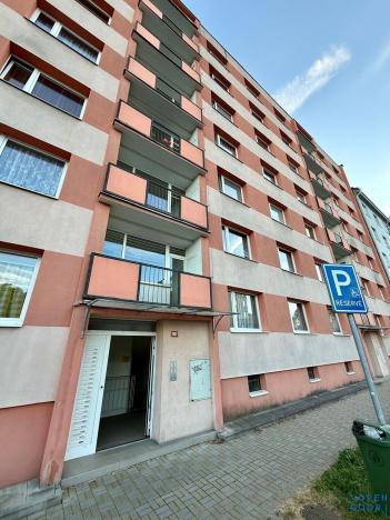 Prodej bytu 1+kk, Teplice, U Vlastního krbu, 27 m2