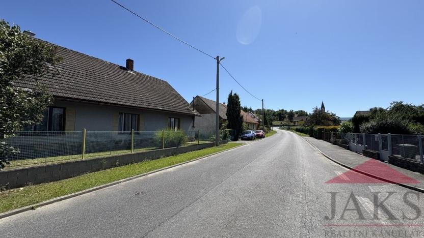 Prodej podílu 3/4 rodinného domu, Žihobce, 85 m2