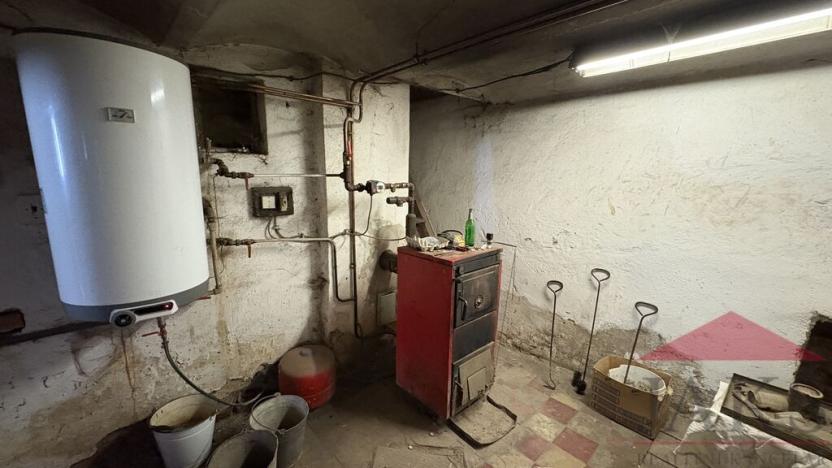 Prodej podílu 3/4 rodinného domu, Žihobce, 85 m2