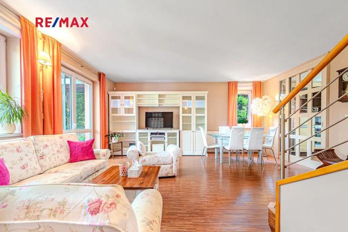 Prodej rodinného domu, Bašť, Mratínská, 199 m2