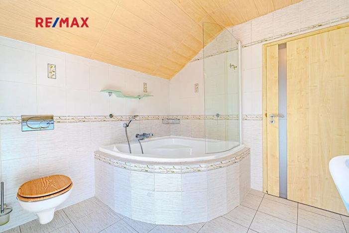 Prodej rodinného domu, Bašť, Mratínská, 199 m2