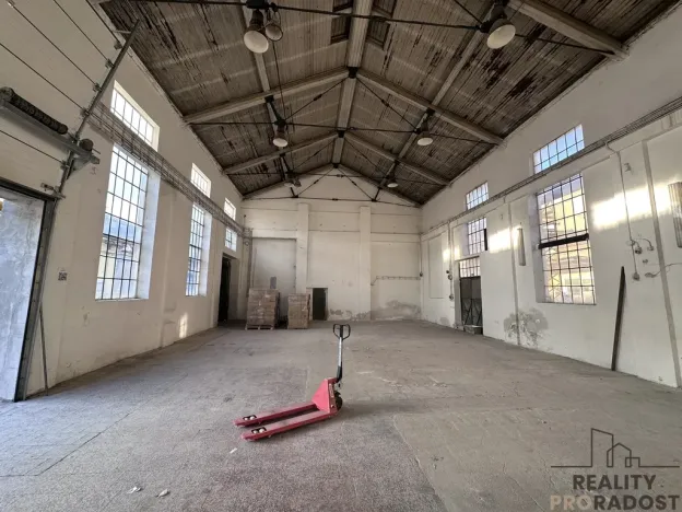 Pronájem skladu, Blansko, 273 m2