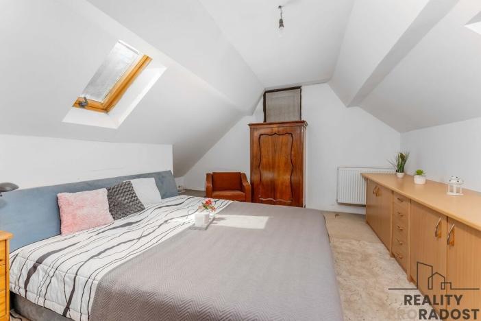 Prodej rodinného domu, Žďárec, 360 m2