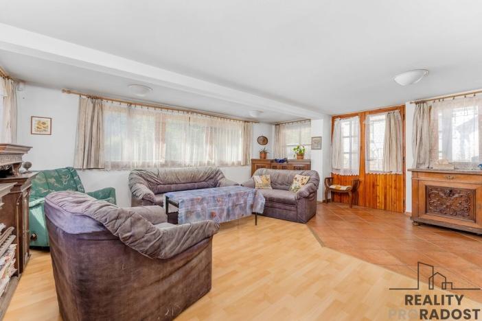 Prodej rodinného domu, Žďárec, 360 m2
