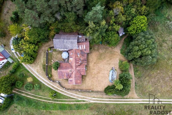 Prodej rodinného domu, Žďárec, 360 m2