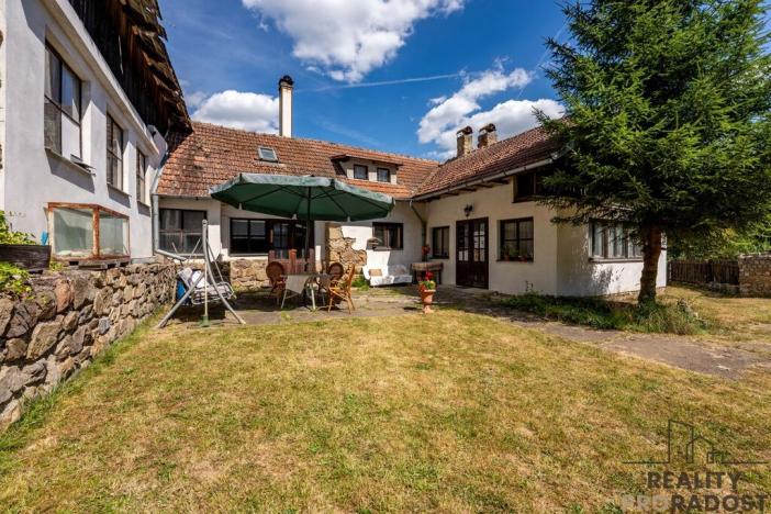 Prodej rodinného domu, Žďárec, 360 m2