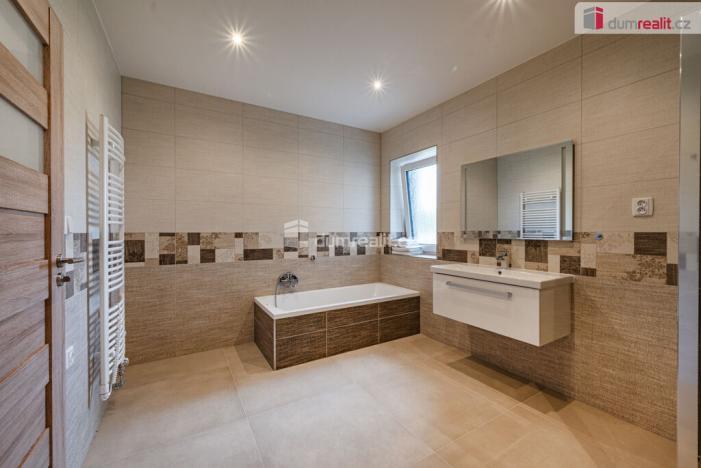 Prodej rodinného domu, Karlovy Vary - Rybáře, Dr. Přemysla Jeřábka, 170 m2