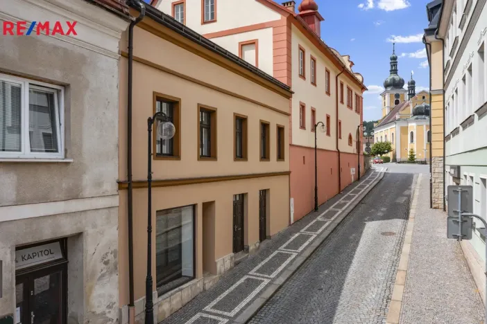 Prodej činžovního domu, Úpice, Dr. E. Beneše, 84 m2