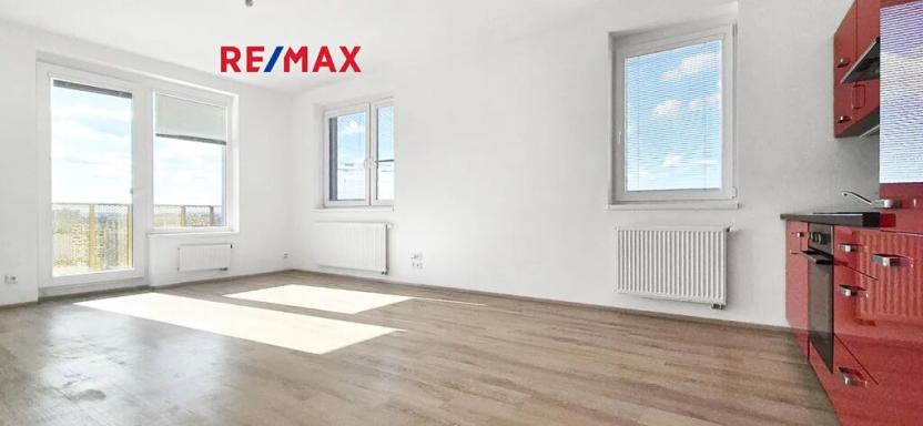 Pronájem bytu 1+kk, Praha - Dolní Měcholupy, Honzíkova, 37 m2