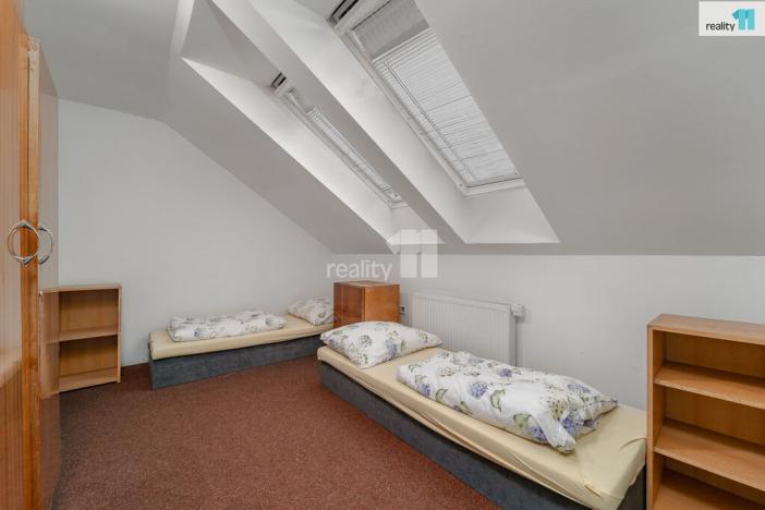 Prodej činžovního domu, Zlín - Louky, Růžová, 600 m2