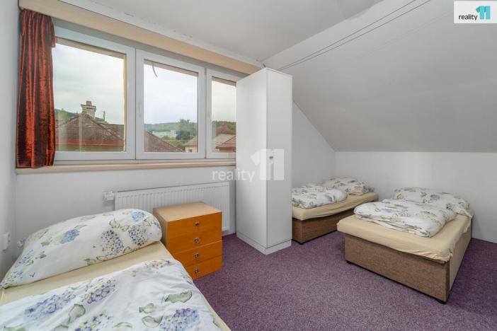 Prodej činžovního domu, Zlín - Louky, Růžová, 600 m2