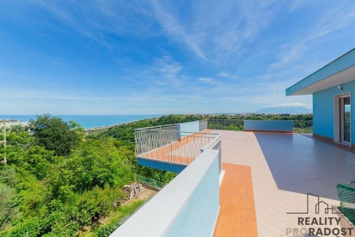 Prodej bytu 4+kk, Silvi,Itálie, 110 m2