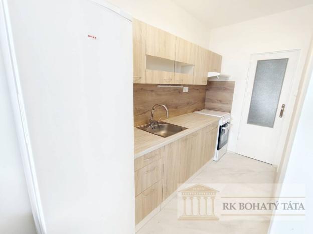 Prodej bytu 3+1, Praha - Stodůlky, Bellušova, 81 m2