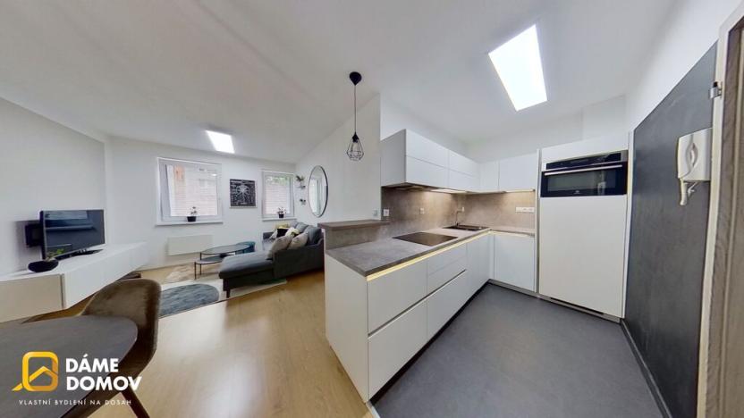 Pronájem bytu 2+kk, Zlín, Kúty, 44 m2