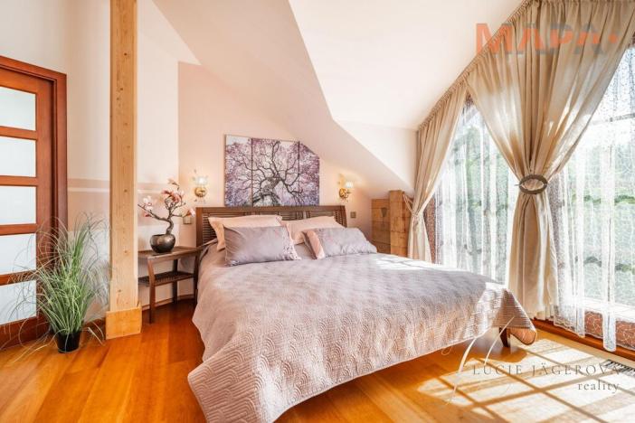 Prodej rodinného domu, Libeř, 258 m2