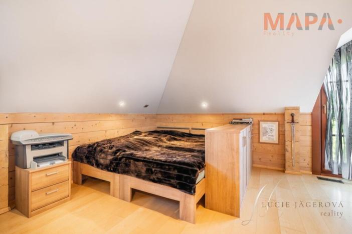 Prodej rodinného domu, Libeř, 258 m2