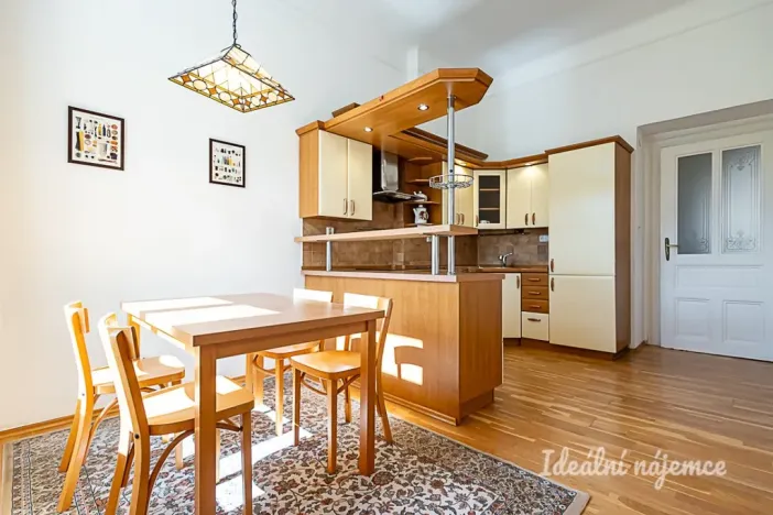 Pronájem bytu 2+1, Praha - Vinohrady, Slavíkova, 77 m2